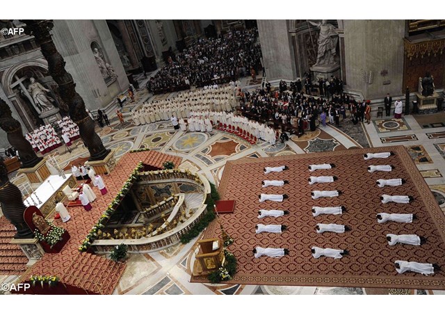 Đức Thánh Cha phong chức cho các linh mục Giáo phận Rôma
