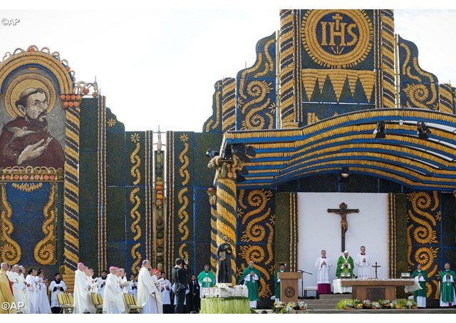 Đức Thánh Cha Phanxicô cử hành Thánh lễ tại Asuncion, Paraguay: “Giáo hội là ngôi nhà đón tiếp”