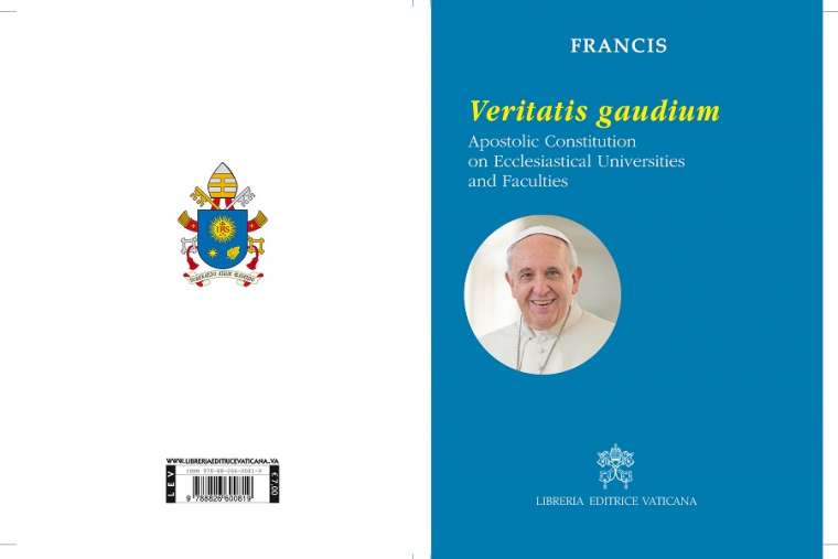 Đức Thánh Cha ban hành Tông Hiến Veritatis Gaudium cải tổ giáo dục đại học Công giáo